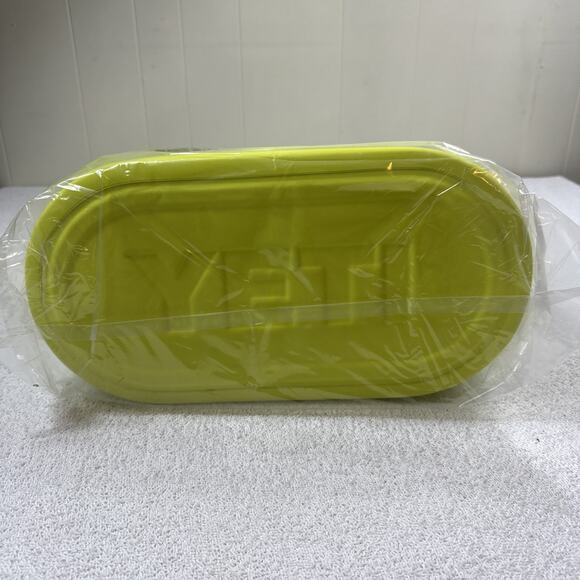 Yeti Camino 20 Carryall FIREFLY YELLOW New With Tags! LTD Edition - Picture 3 of 4